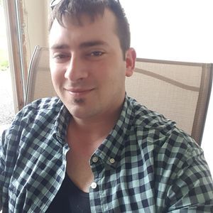 Meet your Posher, Zach
